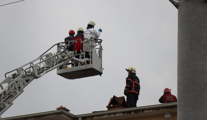 Alevlerin arasında kalan itfaiyeci öldü, arkadaşları gözyaşlarına boğuldu