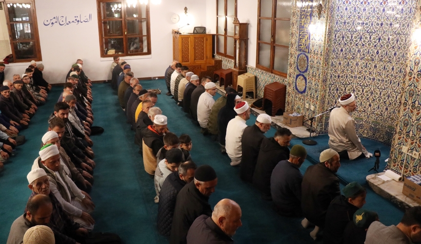 ali-erbas-son-teravih-namazini-kildirdia3rbv0nstf