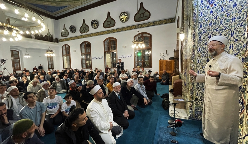 ali-erbas-son-teravih-namazini-kildirdia3rbv0nstf