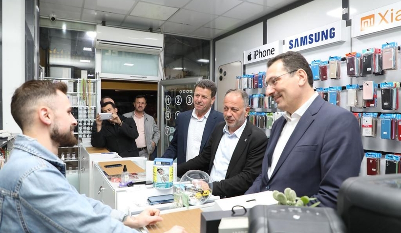 ali-ihsan-yavuz-akyazi-da-vatandas-ve-esnafi-ziyaret-ettit2rpnhbmsn