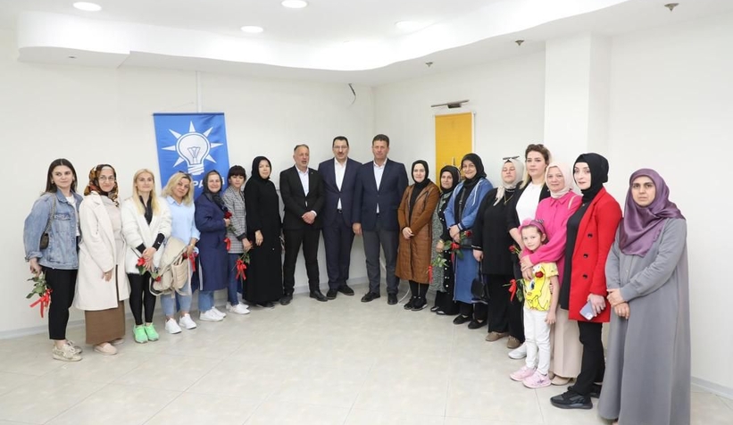 ali-ihsan-yavuz-akyazi-da-vatandas-ve-esnafi-ziyaret-ettit2rpnhbmsn