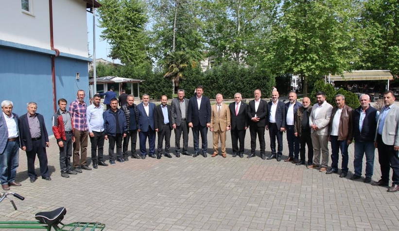 ali-inci-akyazi-da-secim-calismasi-yaptictevaudneu