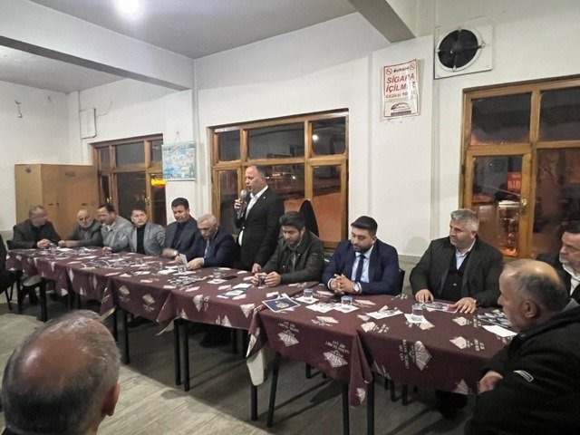 Ali İnci ve Murat Kaya, Akyazı'da vatandaşlarla buluştu