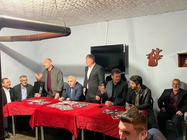 Ali İnci ve Murat Kaya, Akyazı'da vatandaşlarla buluştu