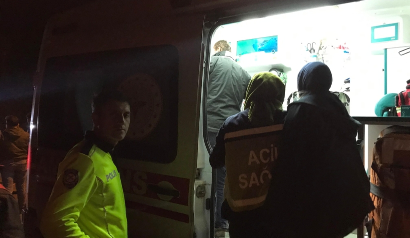 Alkollü motosikletli kaza yaptı