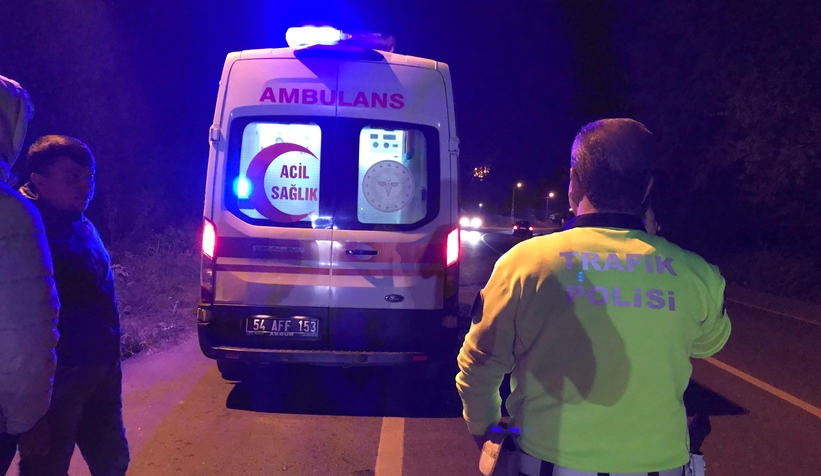 Alkollü motosikletli kaza yaptı