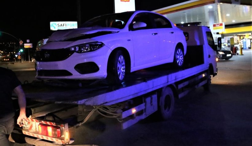 Alkollü sürücü kontrol noktasına daldı: 1’i polis memuru 3 yaralı