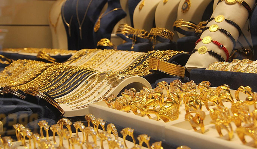 Altın fiyatlarında düşüş sürüyor