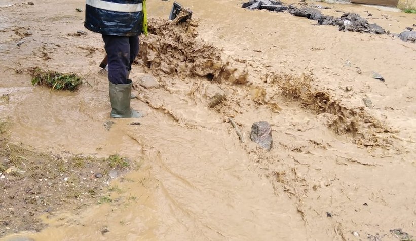 Altındere'de taşkın