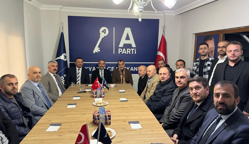 anahtar-parti-akyazi-da-ilk-kongresini-coskuyla-yaptitu10n1vssl