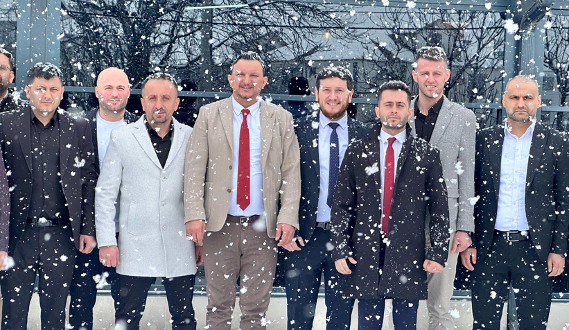 anahtar-parti-akyazi-da-teskilati-tanittiwhvoq2xmvu