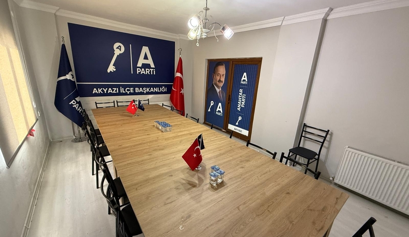 anahtar-parti-akyazi-da-teskilati-tanittiwhvoq2xmvu