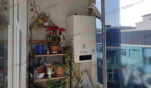 Anne, baba ve kızları ölmüştü; Kombinin bacası böyle çıkmış