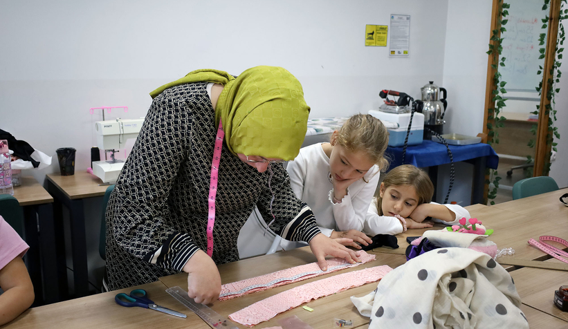 anne-cocuk-atolyeleri-500-cocuk-ve-annesini-bir-araya-getirdidgpqywfurh