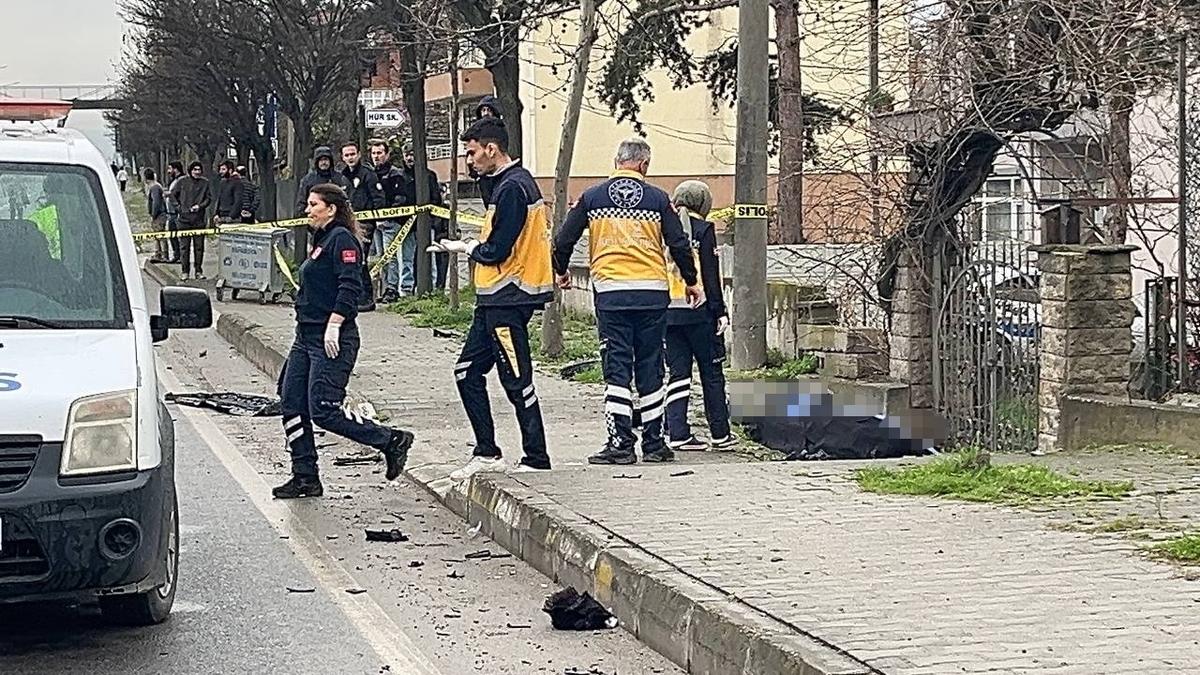 Anne ile kızını feci kaza ayırdı