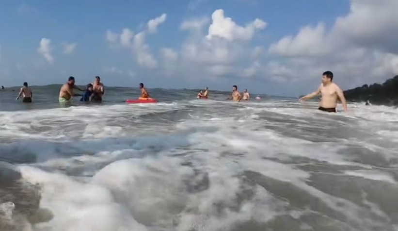 Anne ve oğlu son anda kurtarıldı