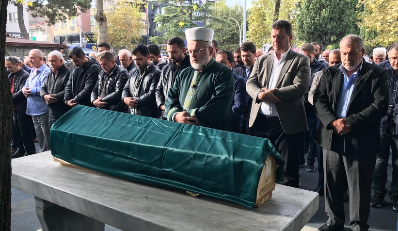 Annesi böbreğini vermişti 2,5 yaşındaki İpek melek oldu