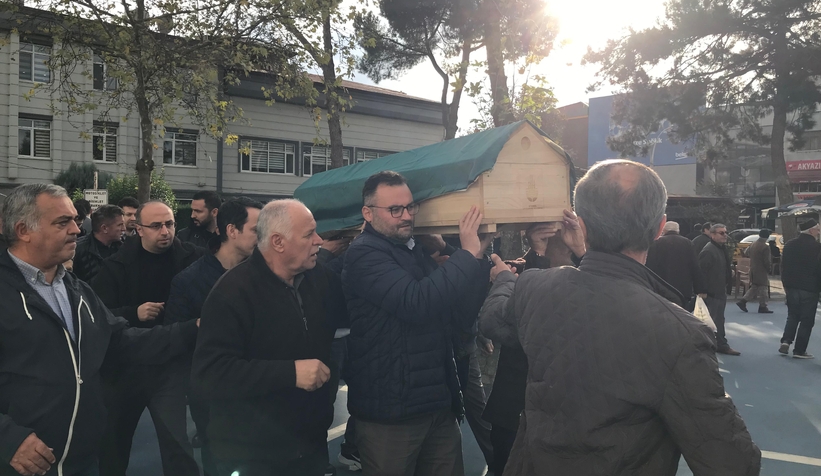 Annesi böbreğini vermişti 2,5 yaşındaki İpek melek oldu