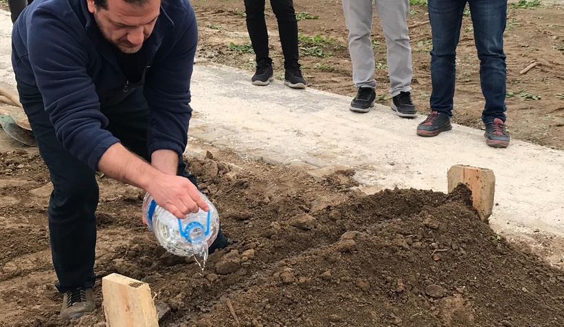 Annesi böbreğini vermişti 2,5 yaşındaki İpek melek oldu