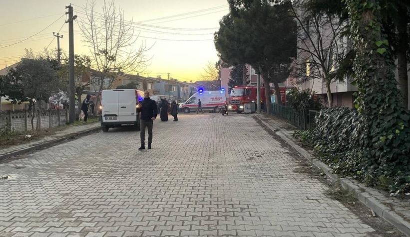 Apartman dairesi alev alev yandı