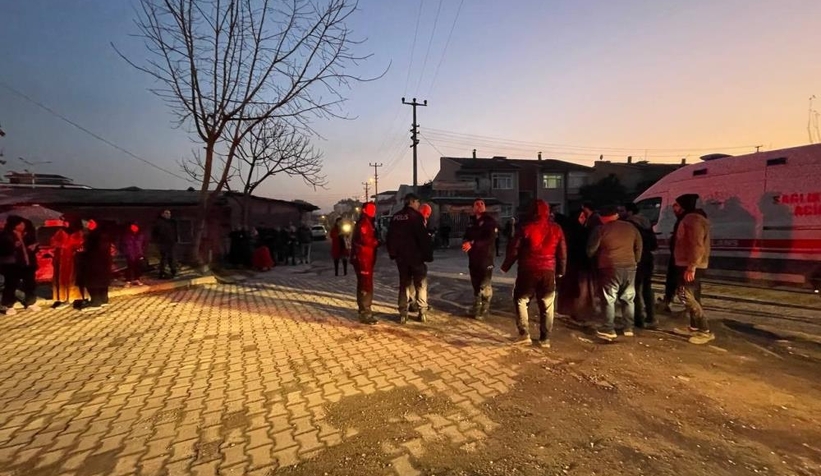 Apartman dairesi alev alev yandı