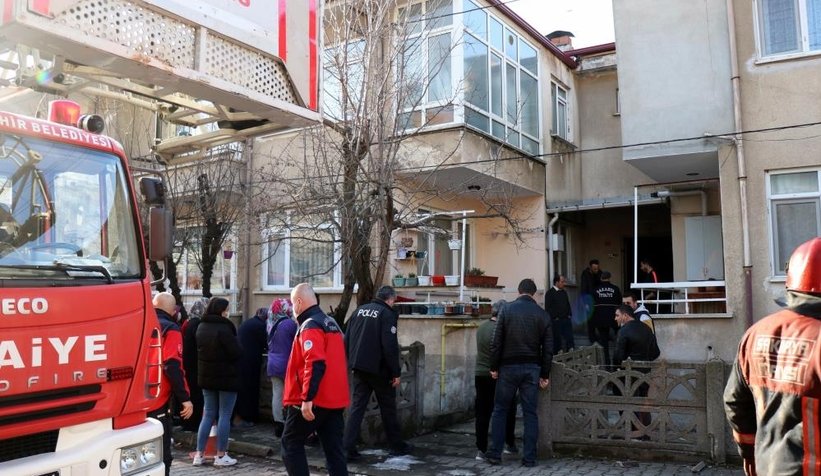 apartmanda-yangin-panigiv1pwuu93k2