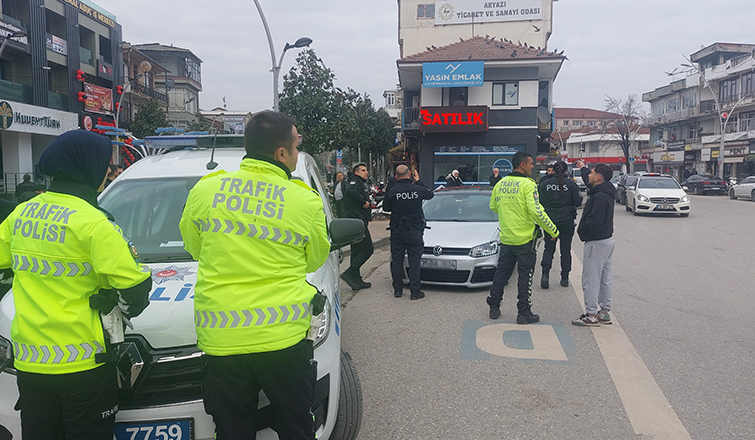 app-plakaya-polis-engelialzhzxpzcl
