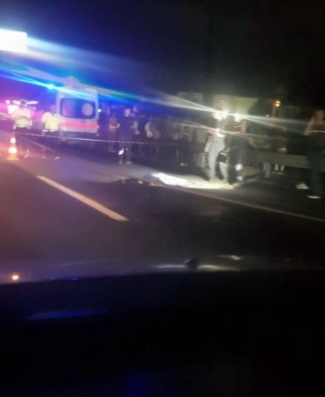 araclarin-ezdigi-kadin-olduv0fnnhbyn0