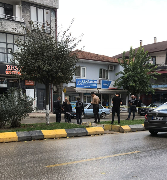 aractan-seslendigi-kisiyi-silahla-vurdurjuym3bssn
