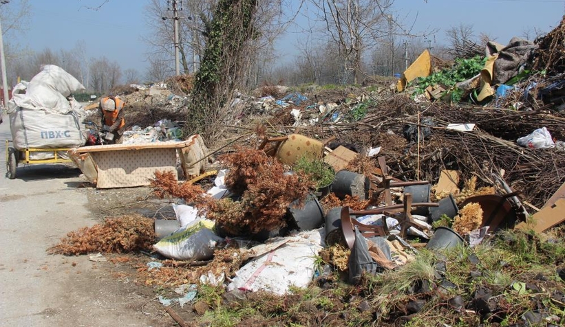 Arapların gözdesi doğayı çöplüğe çevirdiler