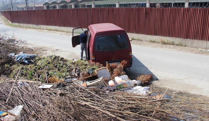 Arapların gözdesi doğayı çöplüğe çevirdiler