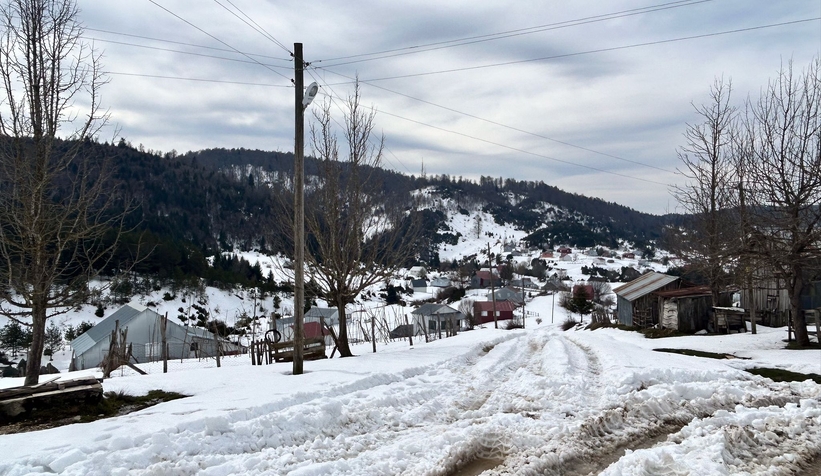 Arazi araçlarıyla Acelle Yaylası'na çıktılar