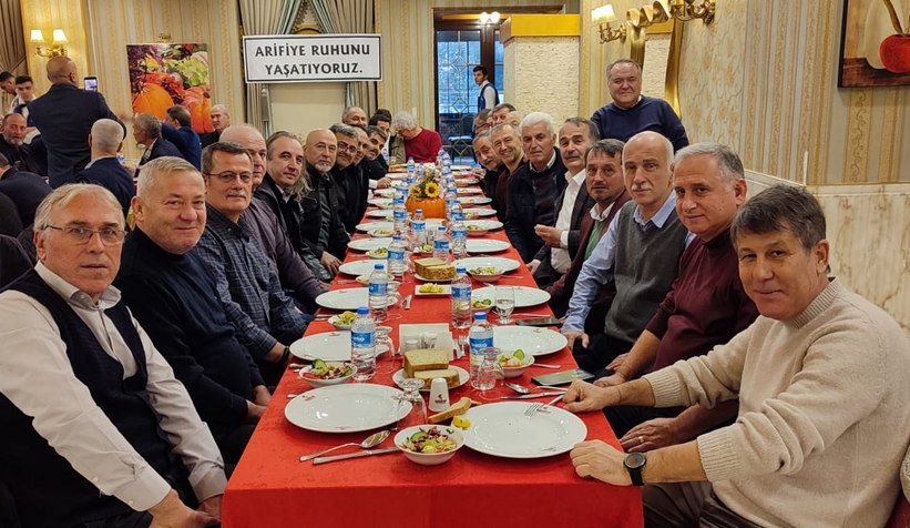 Arifiye 83 mezunlarından 40. yıl buluşması