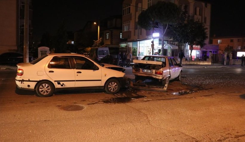 Arifiye'de zincirleme kaza: 1 yaralı