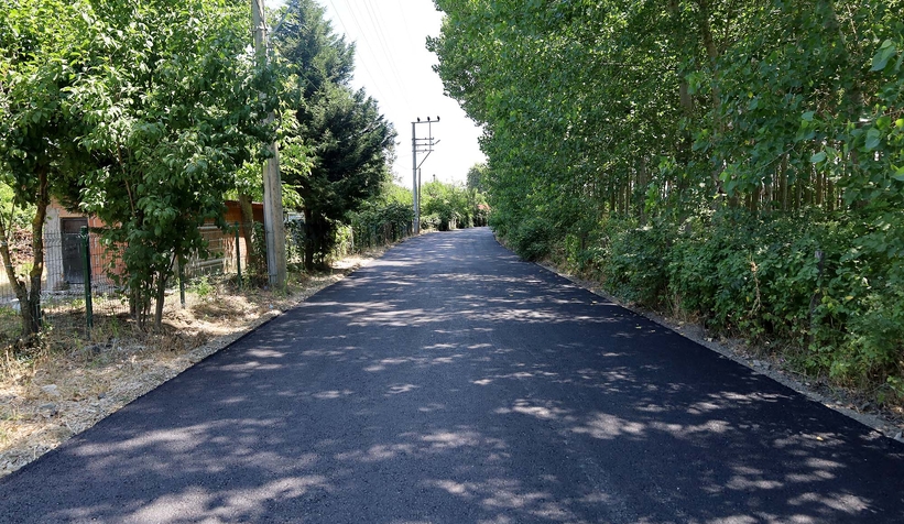 arifiyenin-iki-buyuk-mahallesini-baglayan-yol-yenilendidghemwriz2