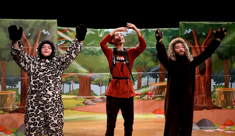 Arkadaşım Dalmaçyalı oyunu minik sanatseverler ile buluştu