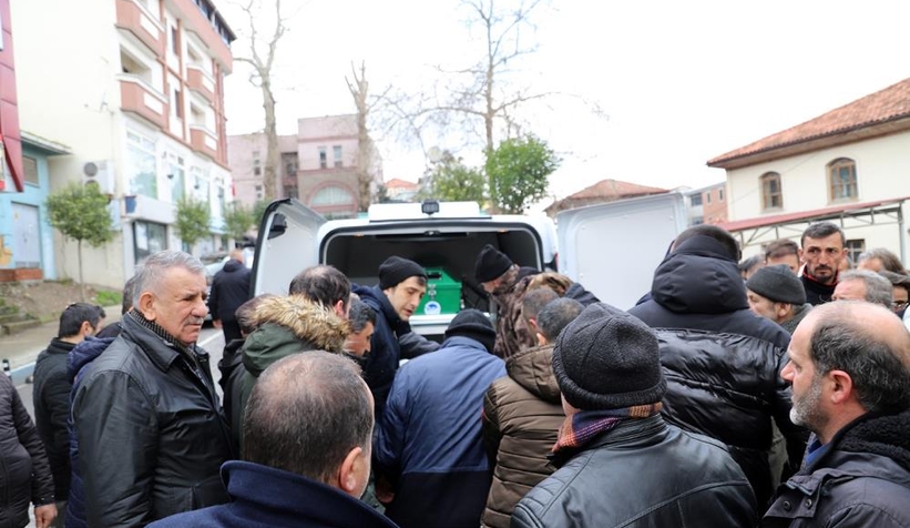 arkadasinin-esinin-kazayla-vurdugu-guvenlikciye-aci-vedayxm1c2tgyn