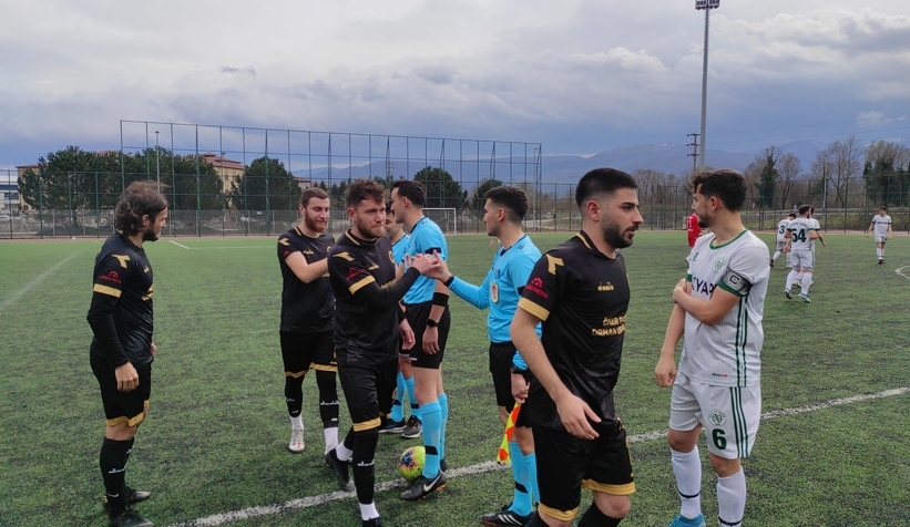 As Akyazıspor'dan farklı tarife: 7-0