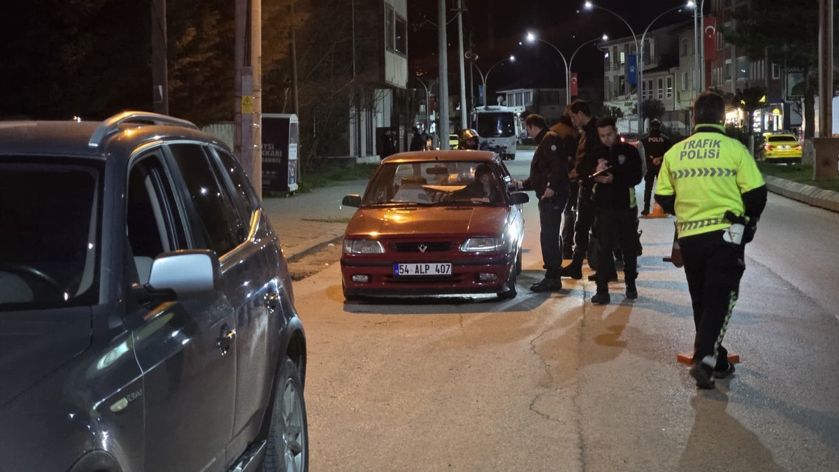 Asayiş ve trafik uygulaması ceza yağdı