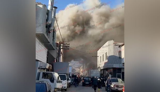 Asem'de döşeme atölyesinde yangın