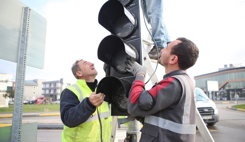 ASEM Kavşağını ışıklı çözüm