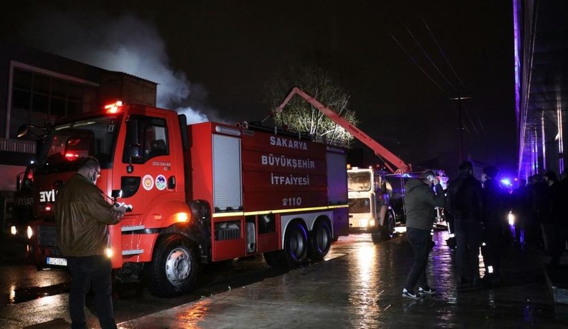 Serdivan ASEM'de büyük yangın