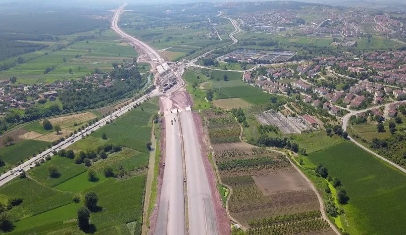 Asfalt serimi devam ediyor