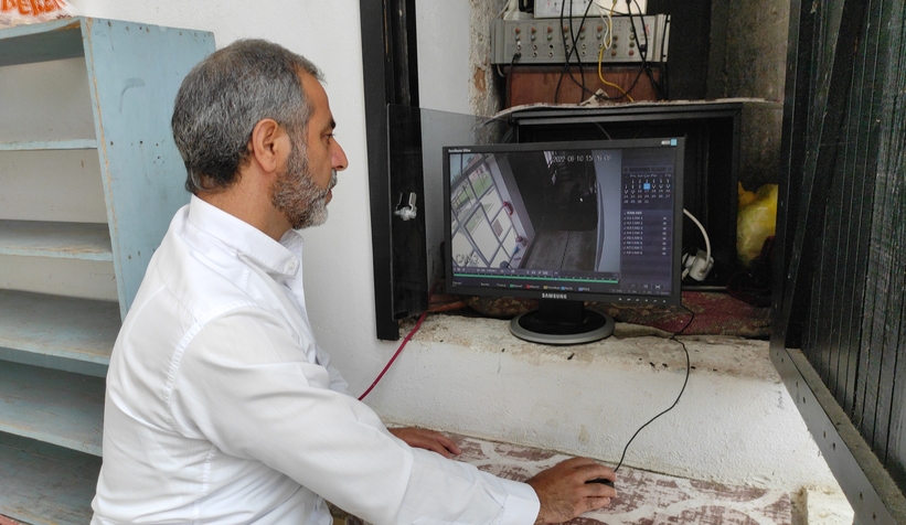 asirlik-camide-ihtiyac-sahipleri-icin-toplanan-paralari-iste-boyle-caldibnfmvgnyk1