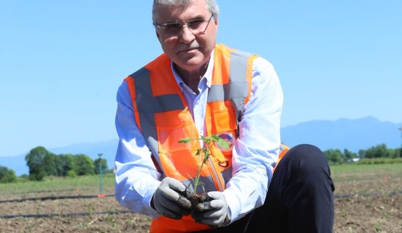 Ata Tohumları toprakla buluşturuldu