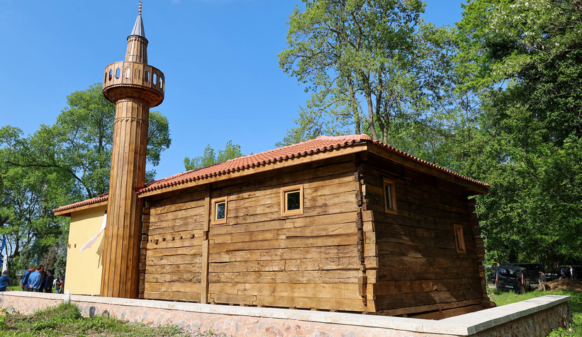 Ata yadigarı cami Büyükşehirle gün yüzüne çıkarıldı