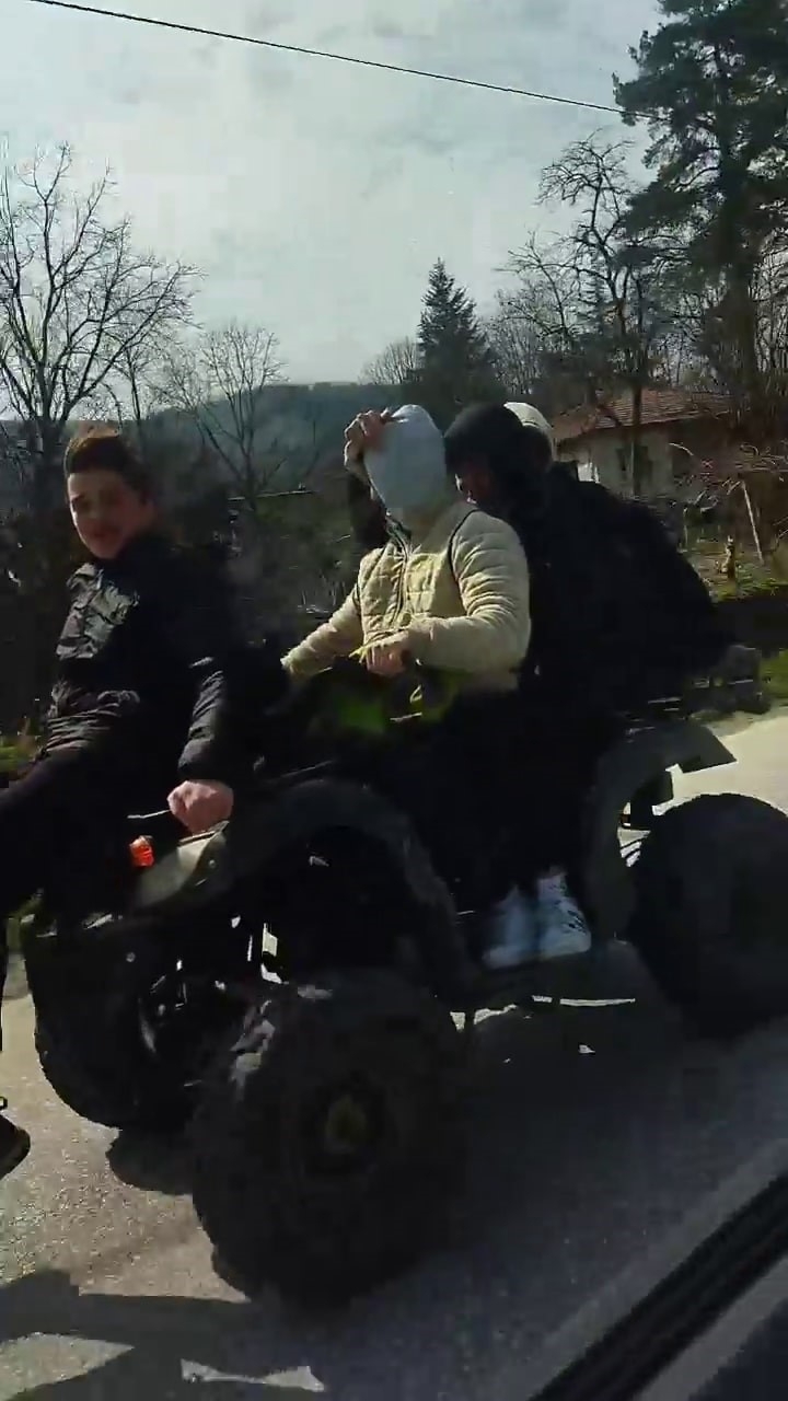 atv-tarzi-motora-binen-4-kisi-olume-boyle-meydan-okuduszn3nkryei