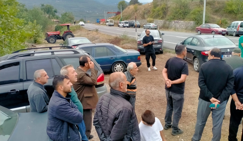 avdallar-da-vatandas-tas-ocagina-karsi-ayaktazki4wlbawh