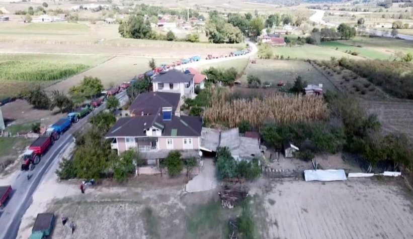 Ayçiçeği alımları başladı, çiftçiler kuyruk oluşturdu