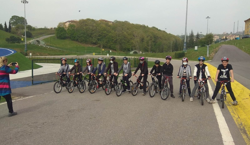 Ayçiçeği Bisiklet Vadisi minik misafirlerini ağırladı